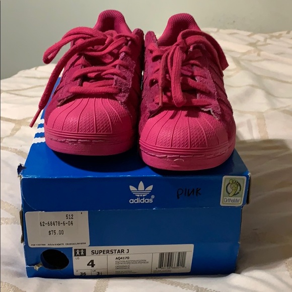 hot pink shell toe adidas